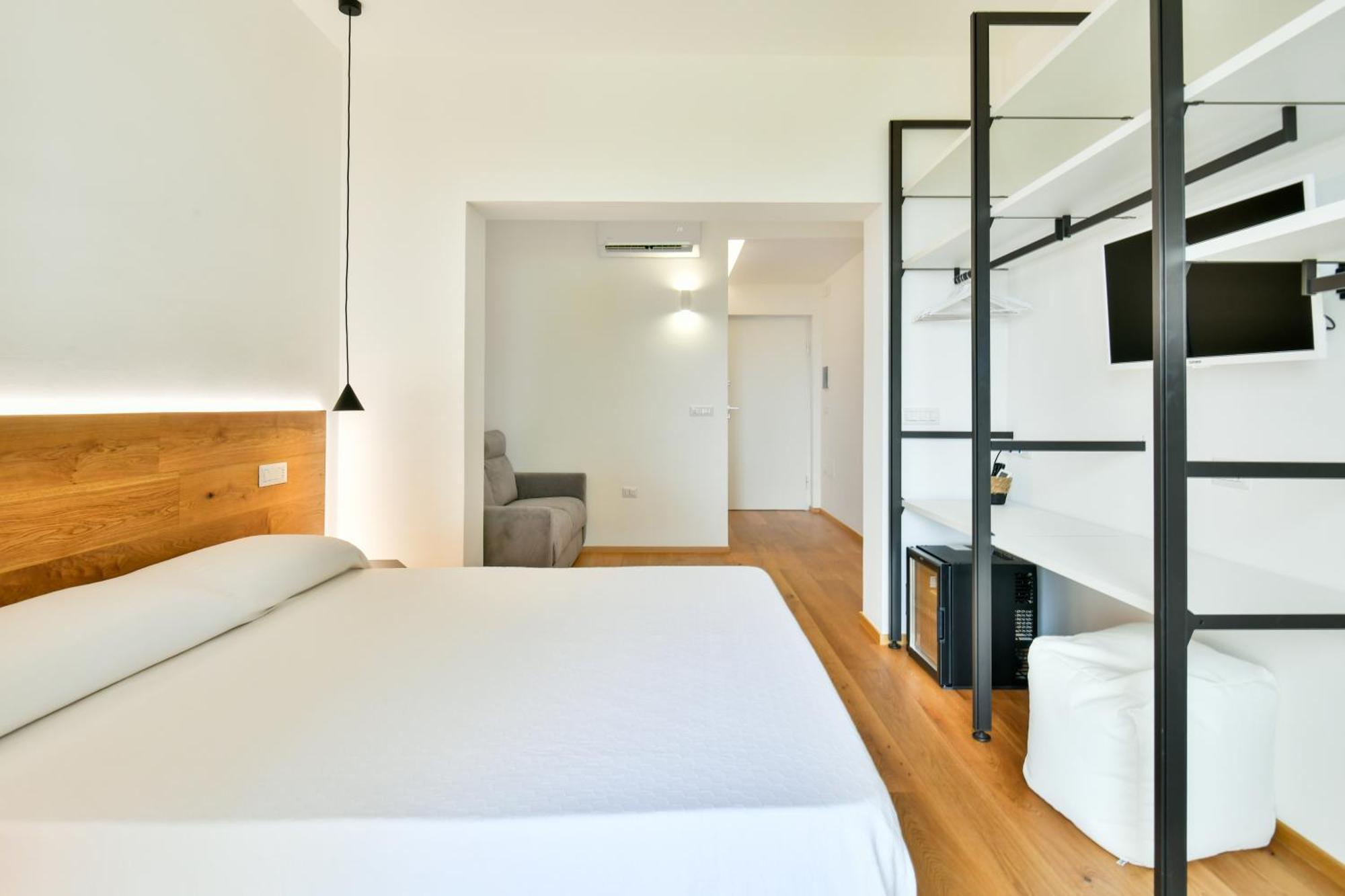 Albeca Boutique Hotel - Relais De Charme Sul Mare กัสเตลลาบาเต ภายนอก รูปภาพ